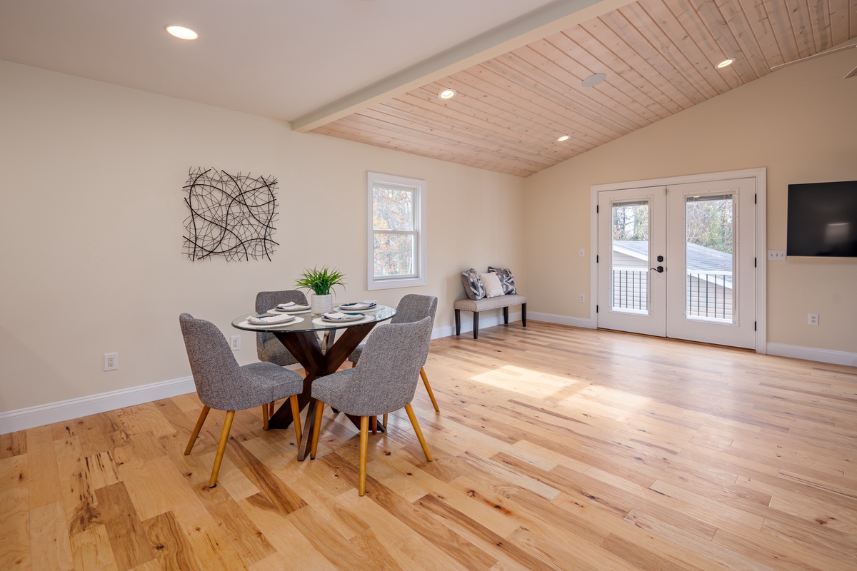 321 Oregon Road , Stevensville, MD, US