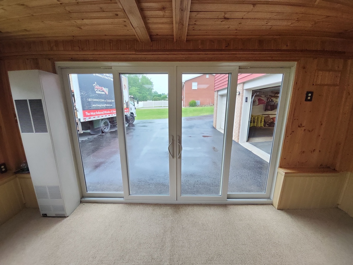 Brownfield Drive, Greensburg, PA, US