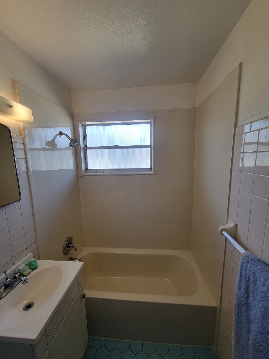 Tampa, FL, 33616, US