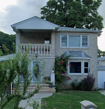 689 Collfield Avenue , Staten Island, NY, US