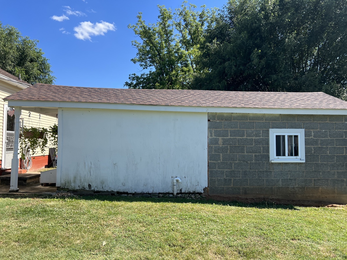 204 South East Side Highway , Elkton, VA, US