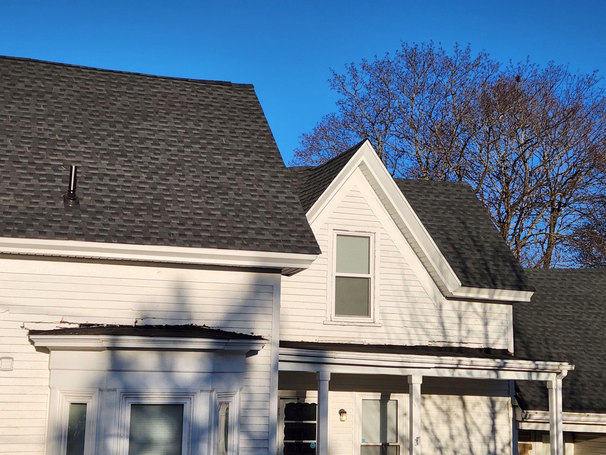 32 Webster Avenue , Bangor, ME, US