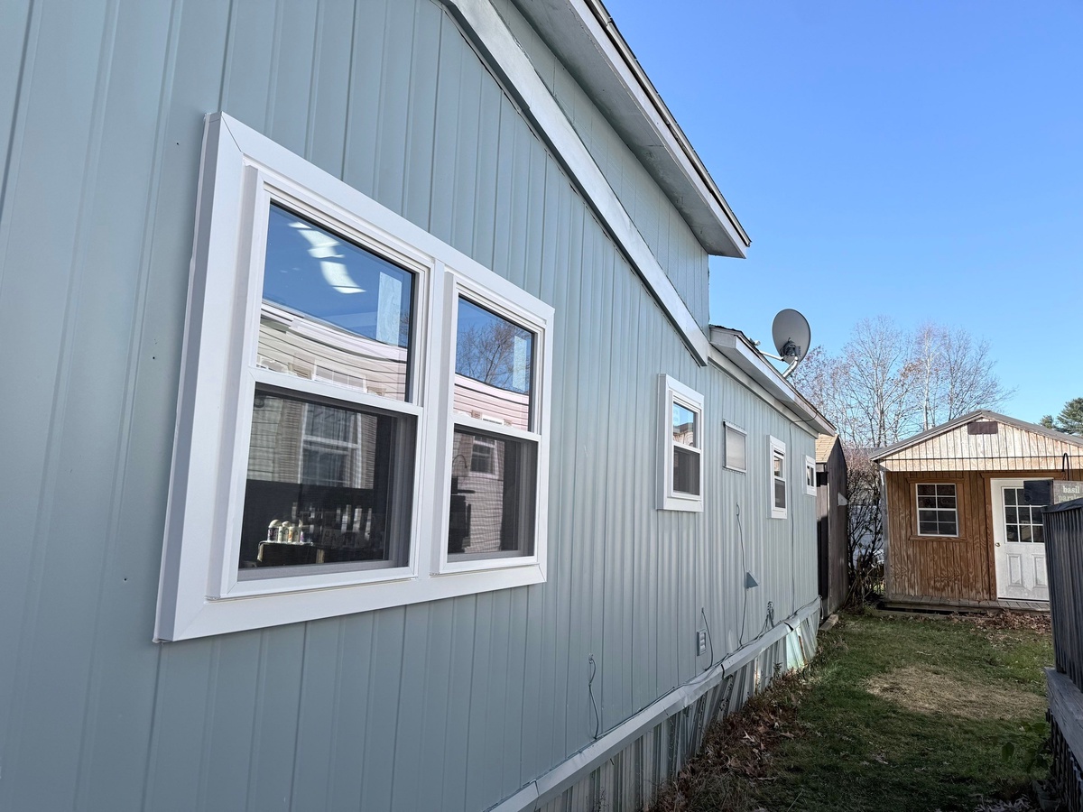 53 Polly Ann Trailer Park , Dover, NH, US