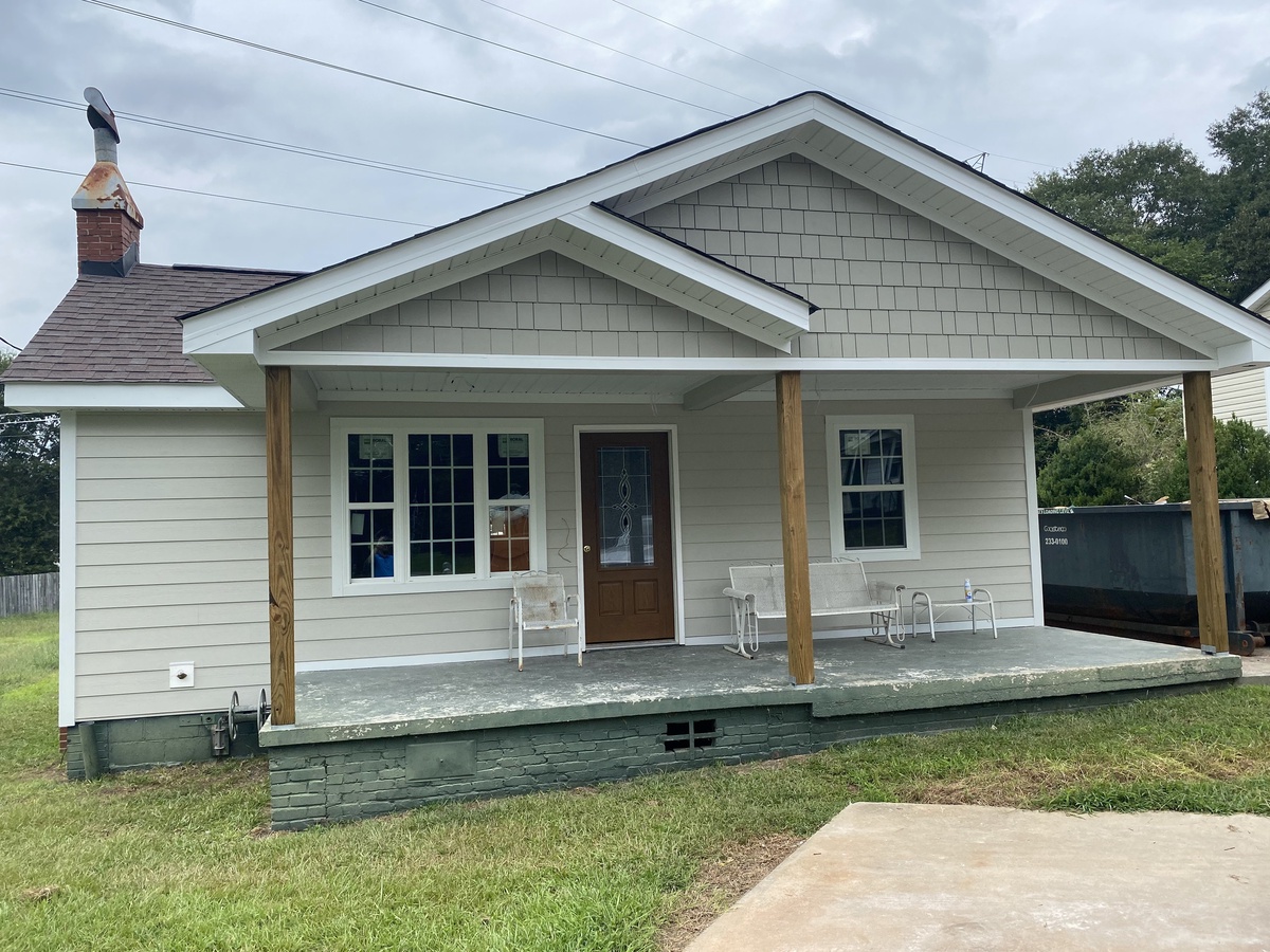 206 West 3rd Avenue , Easley, SC, US