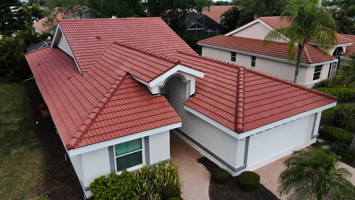 5815 Fairway Lakes Drive , Sarasota, FL, US