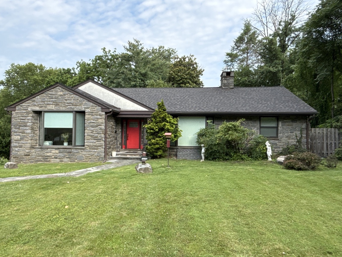 3407 West School House Lane , Philadelphia, PA, US