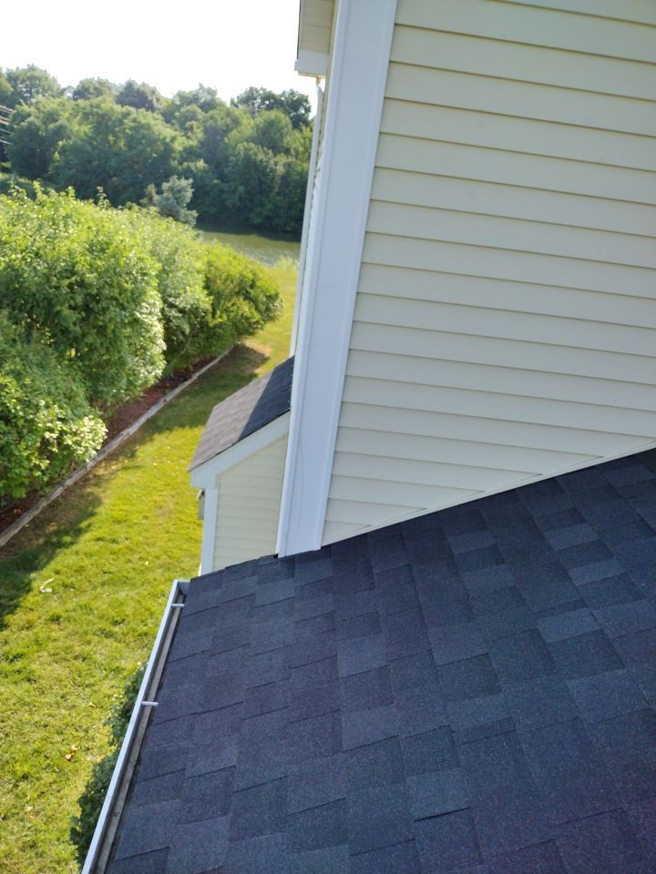 8303 Park Side Drive , Grand Blanc, MI, US