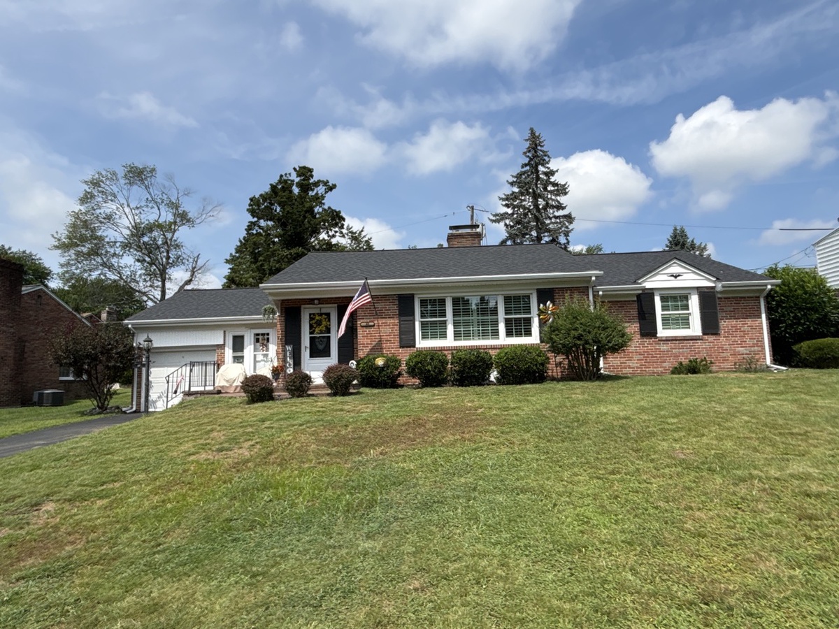 48 Duncan Lane , Springfield, PA, US