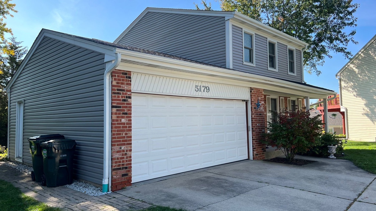 5179 Chambers Drive , Hoffman Estates, IL, US