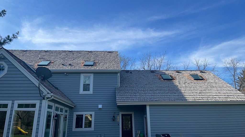 351 Bark River Court , Delafield, WI, US