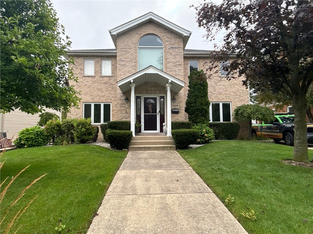 1229 Grove Avenue , Park Ridge, IL, US