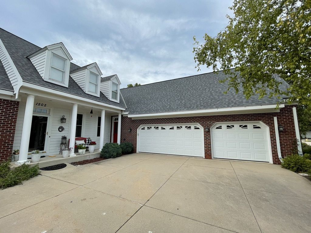 1502 Turnberry Circle , Oconomowoc, WI, US
