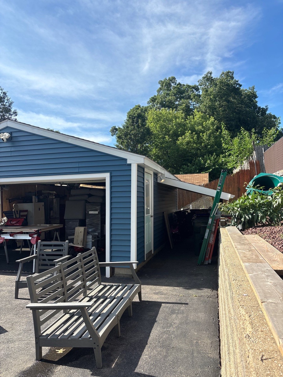 94 Salem Street , Manchester, NH, US
