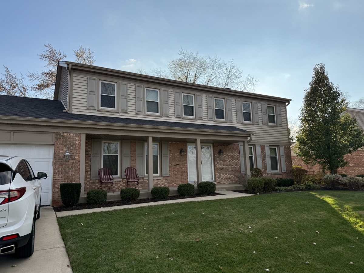 817 West Kingsley Drive , Arlington Heights, IL, US