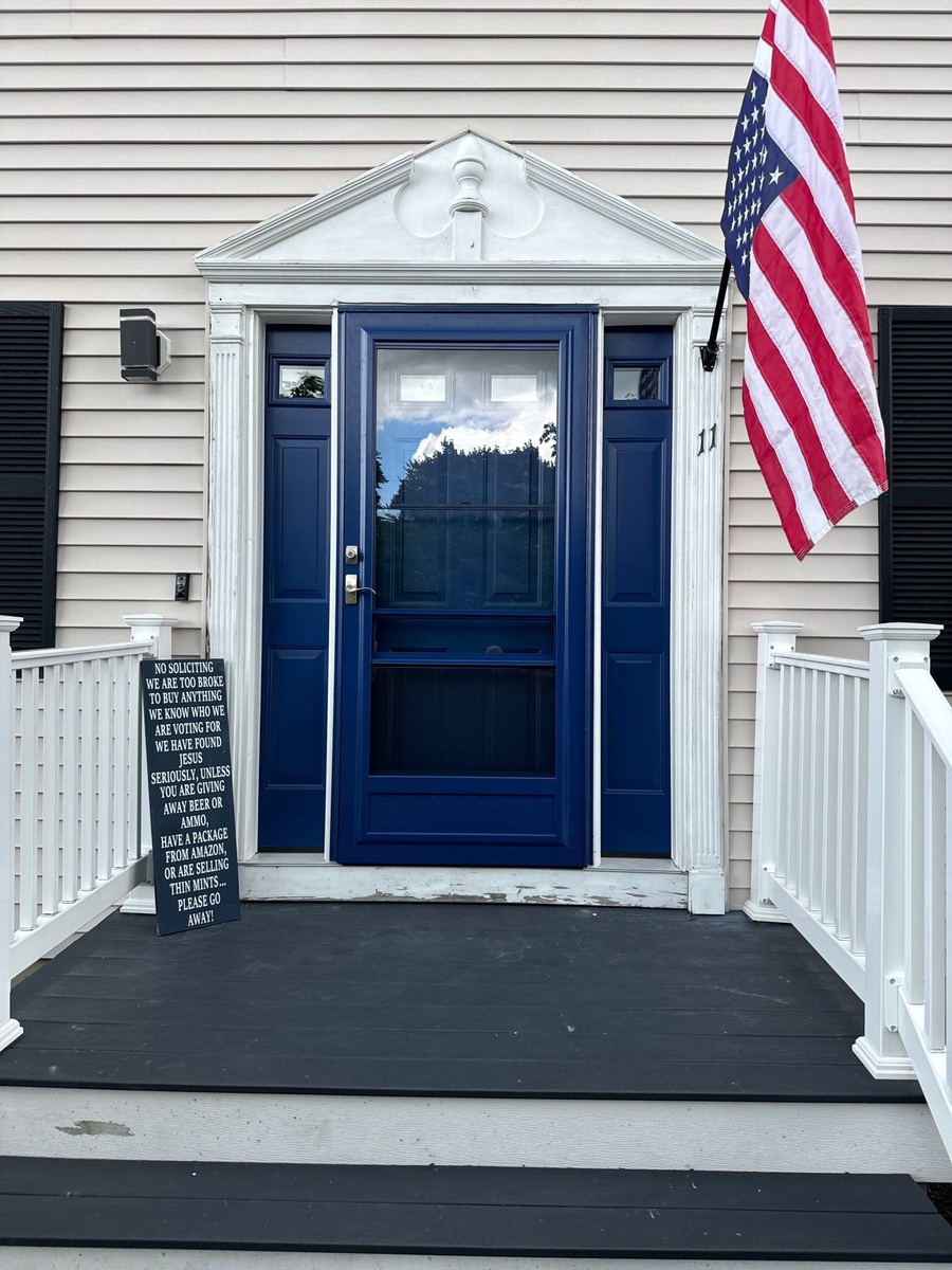 11 Danielle Lane , Dover, NH, US
