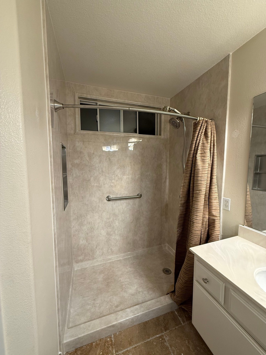 Aliso Viejo, CA, 92656, US