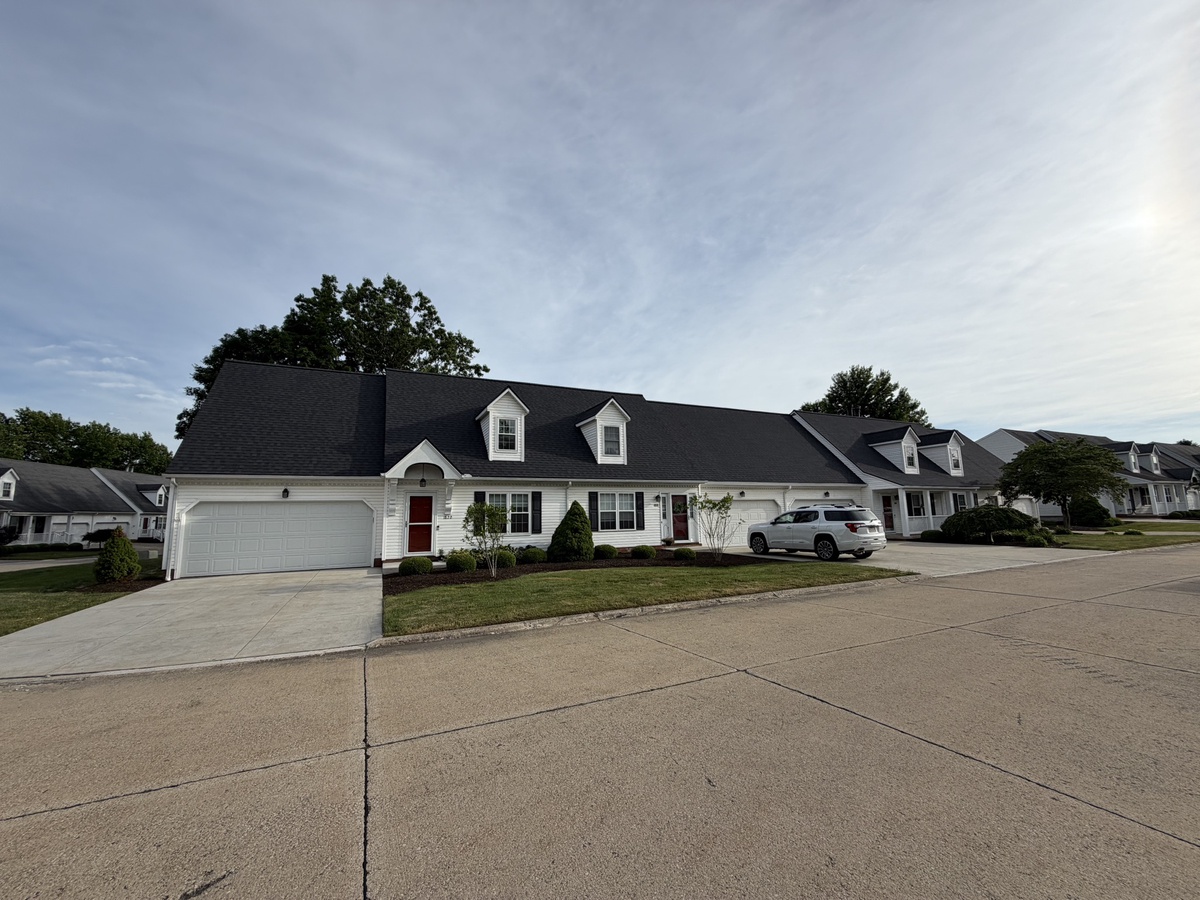 1814 Westport Cove , Stow, OH, US