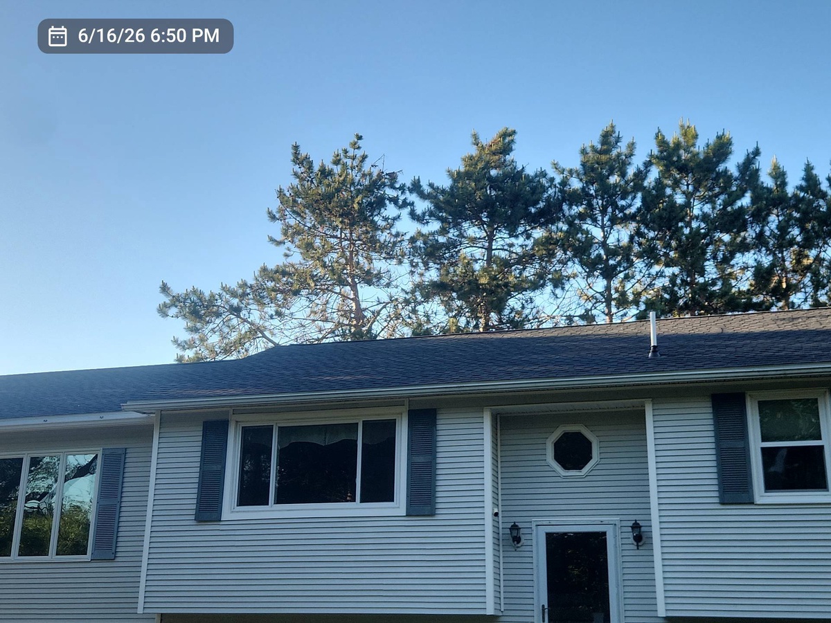 1486 Essex Street , Bangor, ME, US