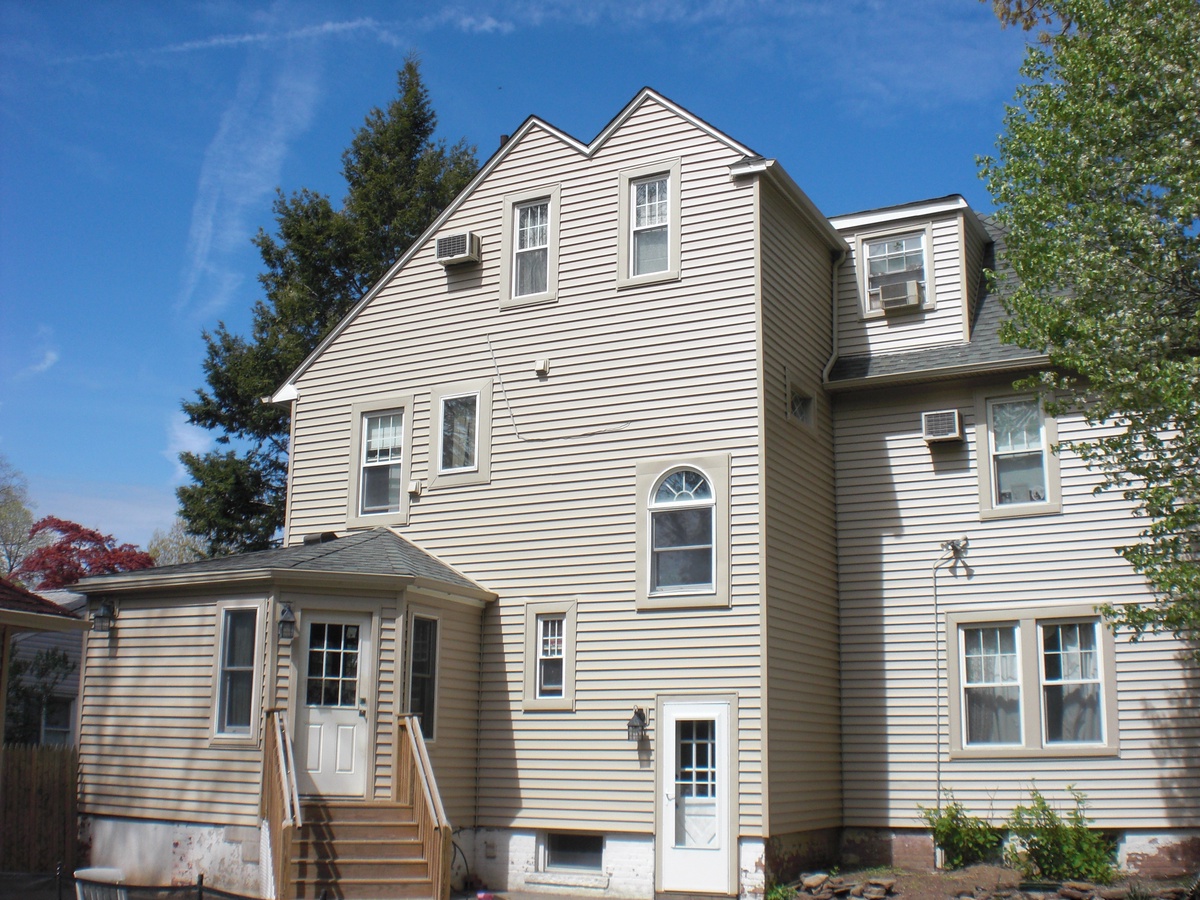 53 1st Avenue , Westwood, NJ, US