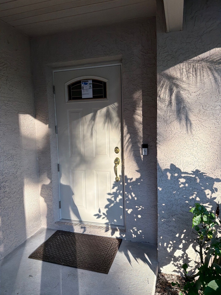 2784 Valencia Lane East , Palm Harbor, FL, US