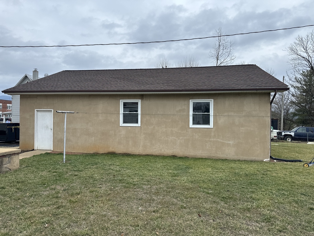 505 3rd Street , Shenandoah, VA, US