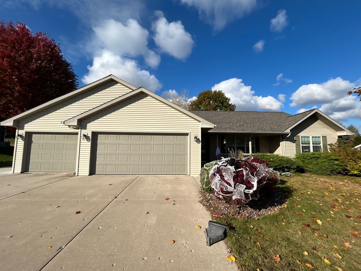 3133 Burtons Riverside Trail , Green Bay, WI, US