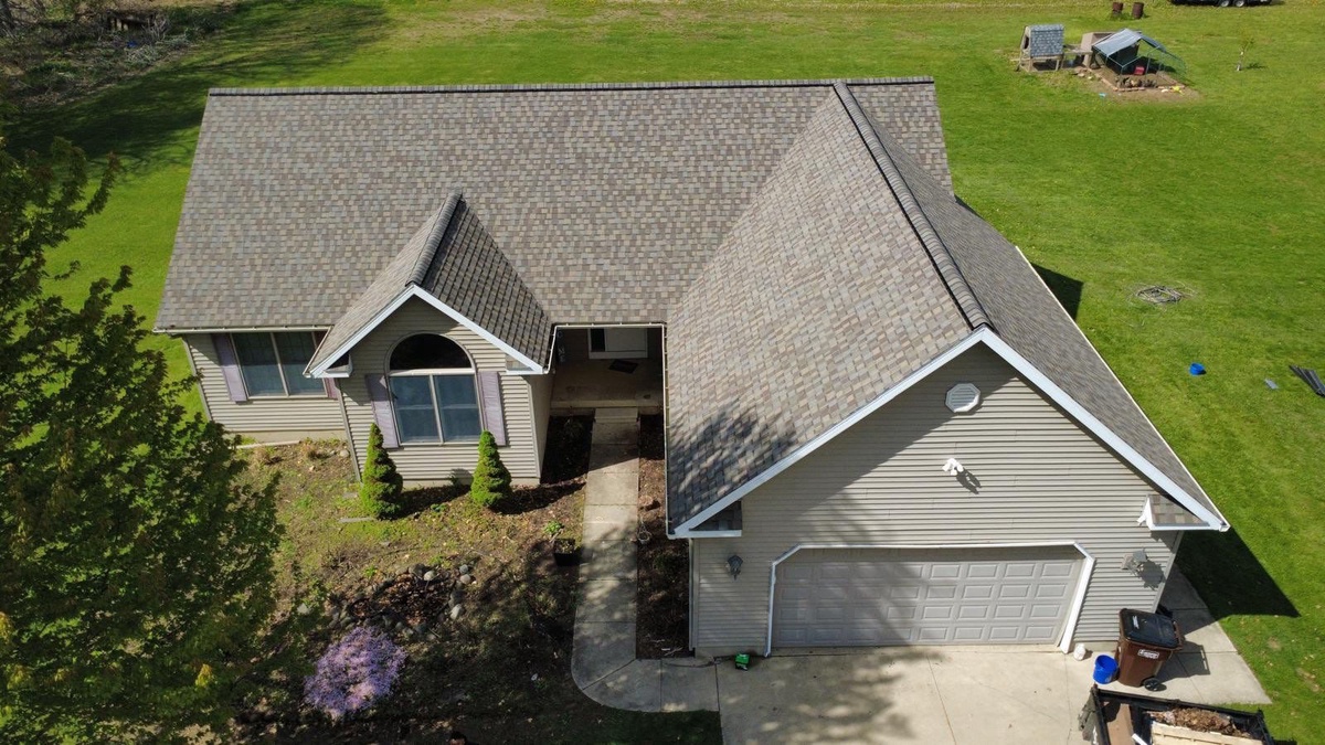 14000 Hutchison Rd , Albion, MI, US