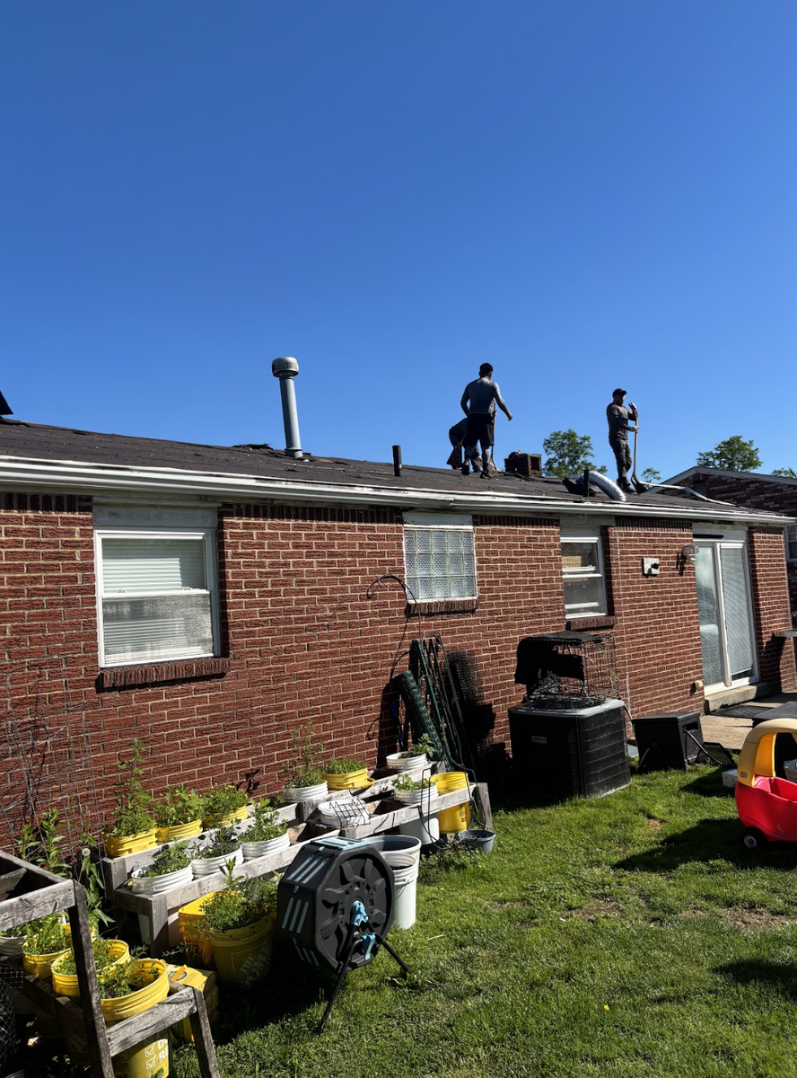 104 Friar Drive , Verona, PA, US
