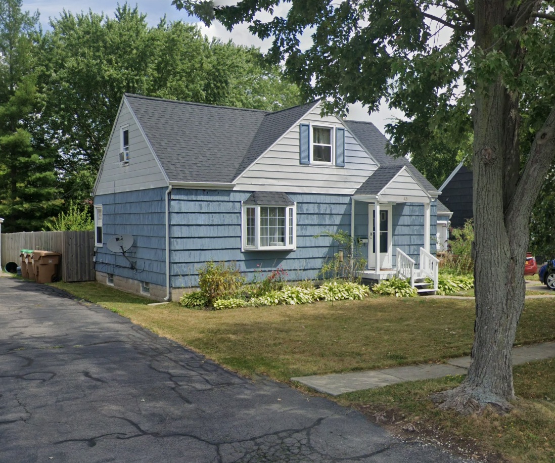 424 Mapleview Road , Cheektowaga, NY, US