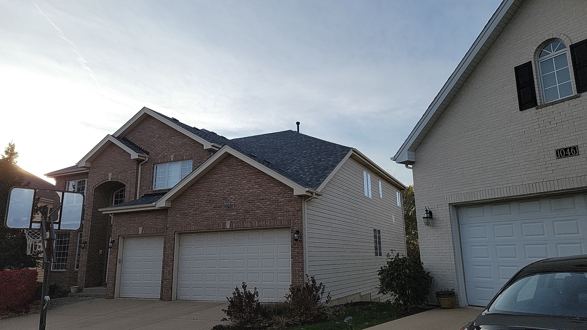 1050 Sean Circle , Darien, IL, US