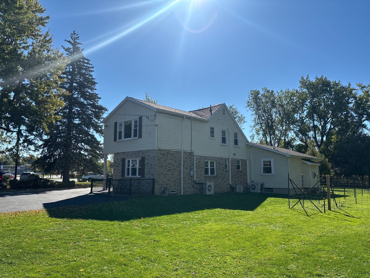 2965 Seneca Street , Buffalo, NY, US