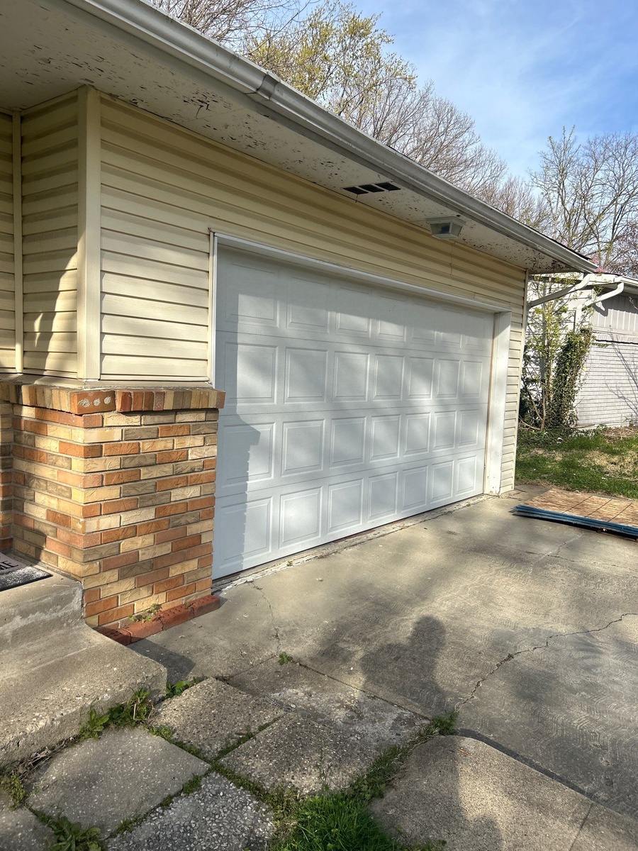 Mesa Court, Indianapolis, IN, US
