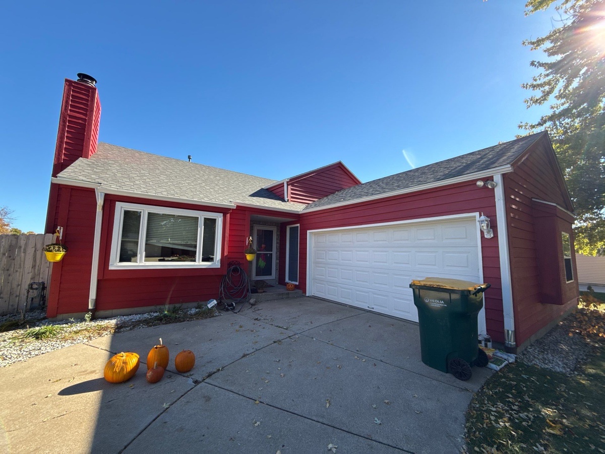 Max M. | 10720 S McGraw Dr, Oak Creek, WI, USA, WI