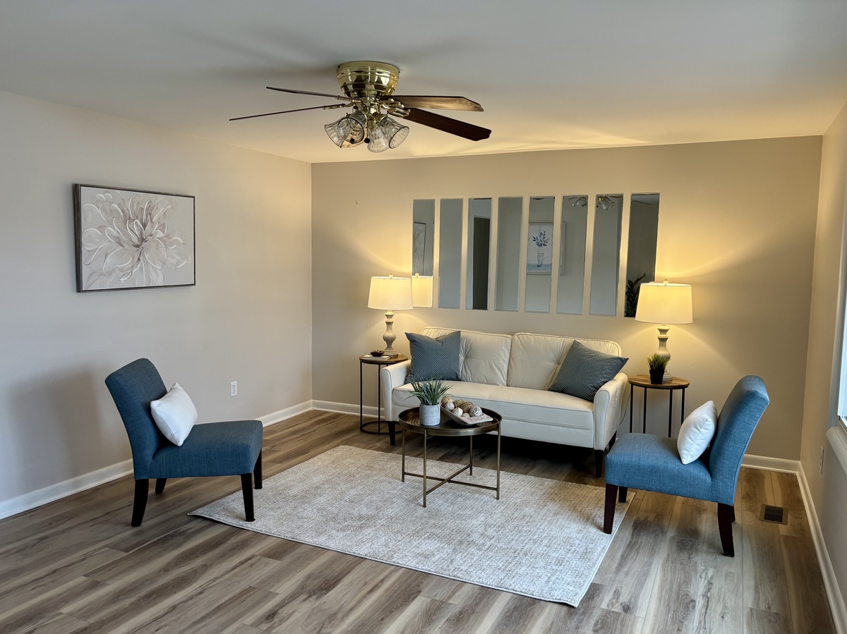 4929 Aspen Street , Shady Side, MD, US