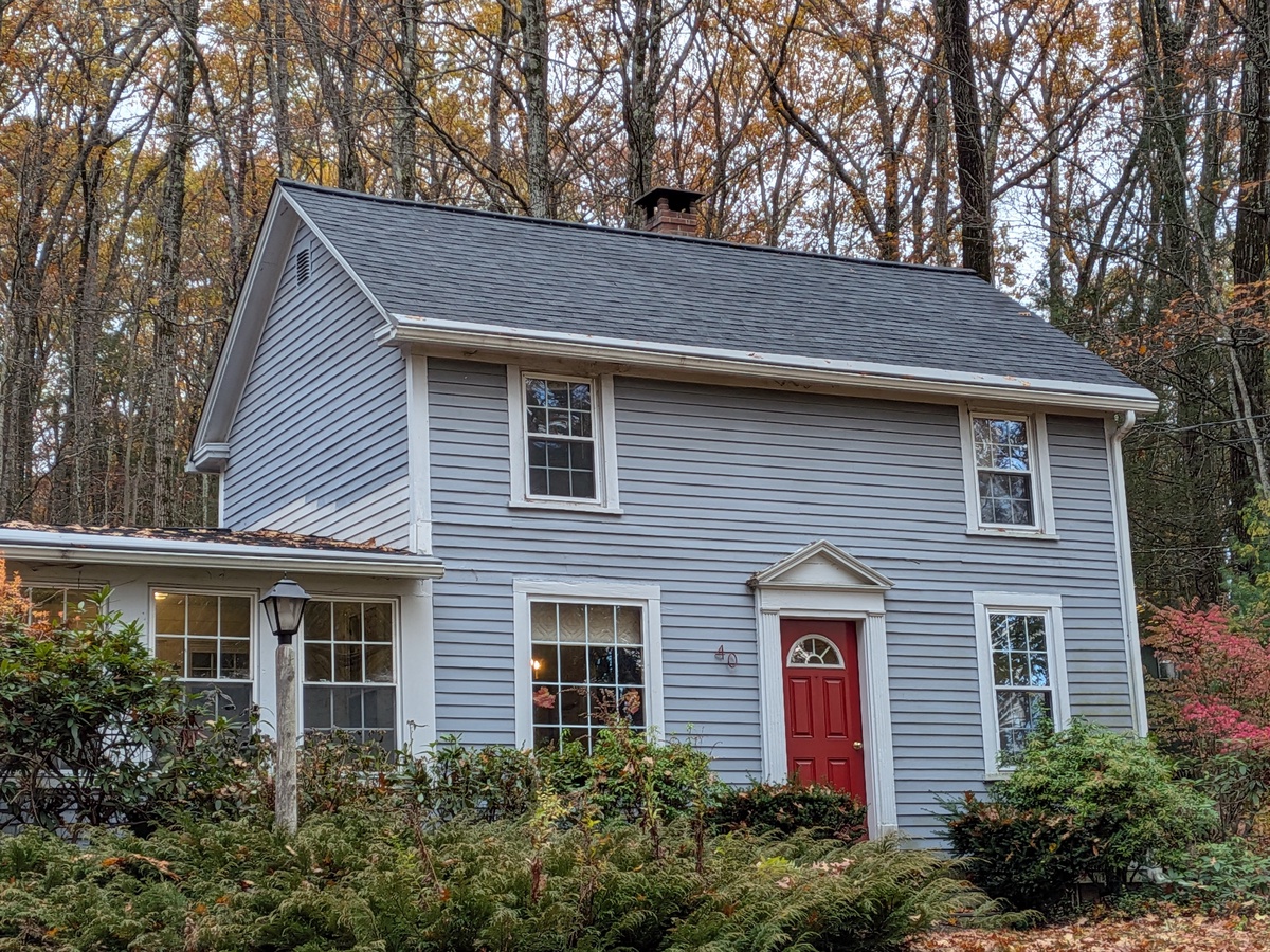40 Lovers Lane , Greenfield, MA, US