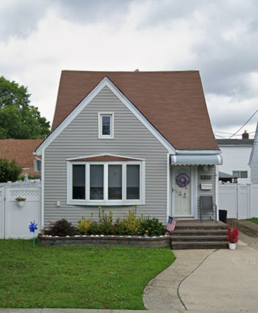 21 Dorothy Court , Merrick, NY, US