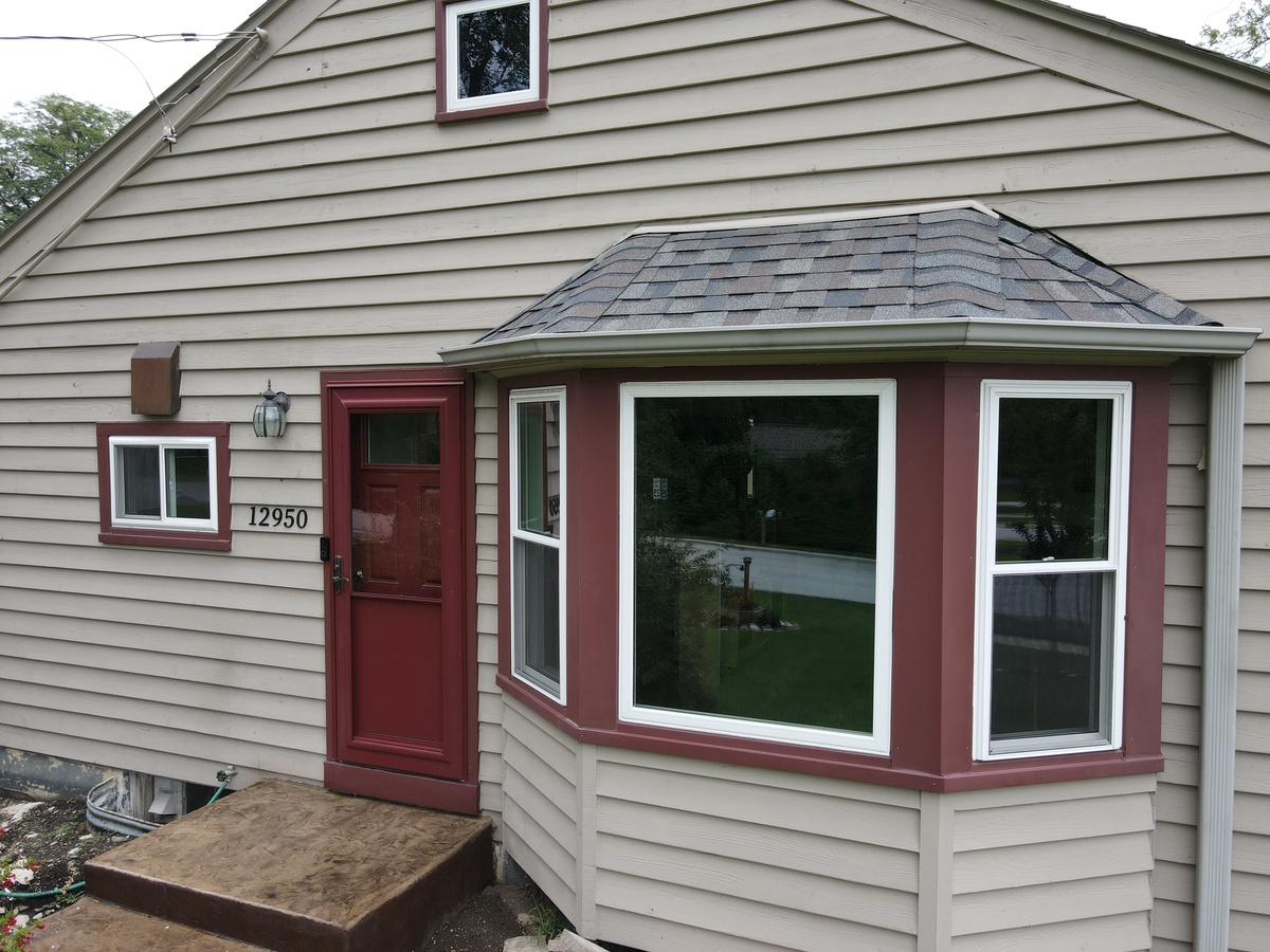 12950 West North Avenue , Brookfield, WI, US