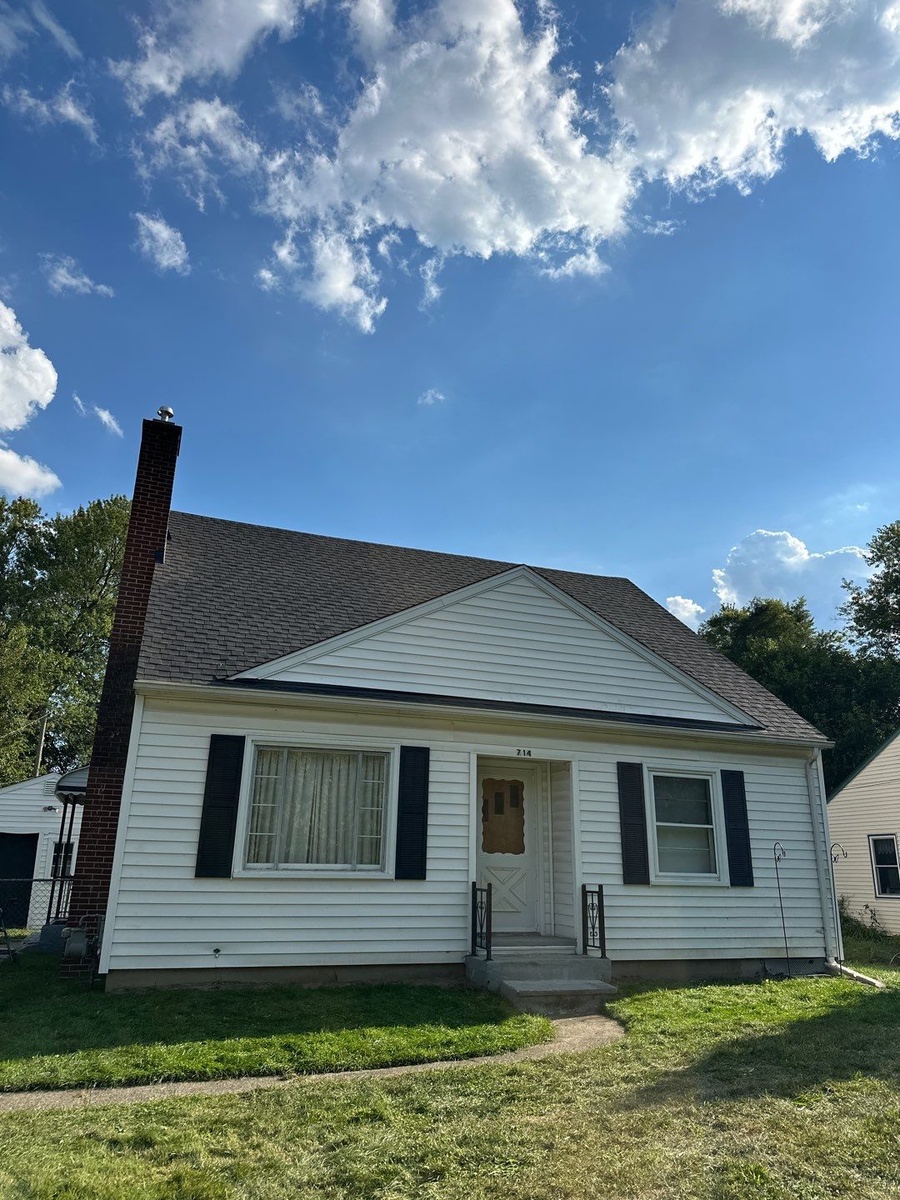 714 Oak Street , Ypsilanti, MI, US