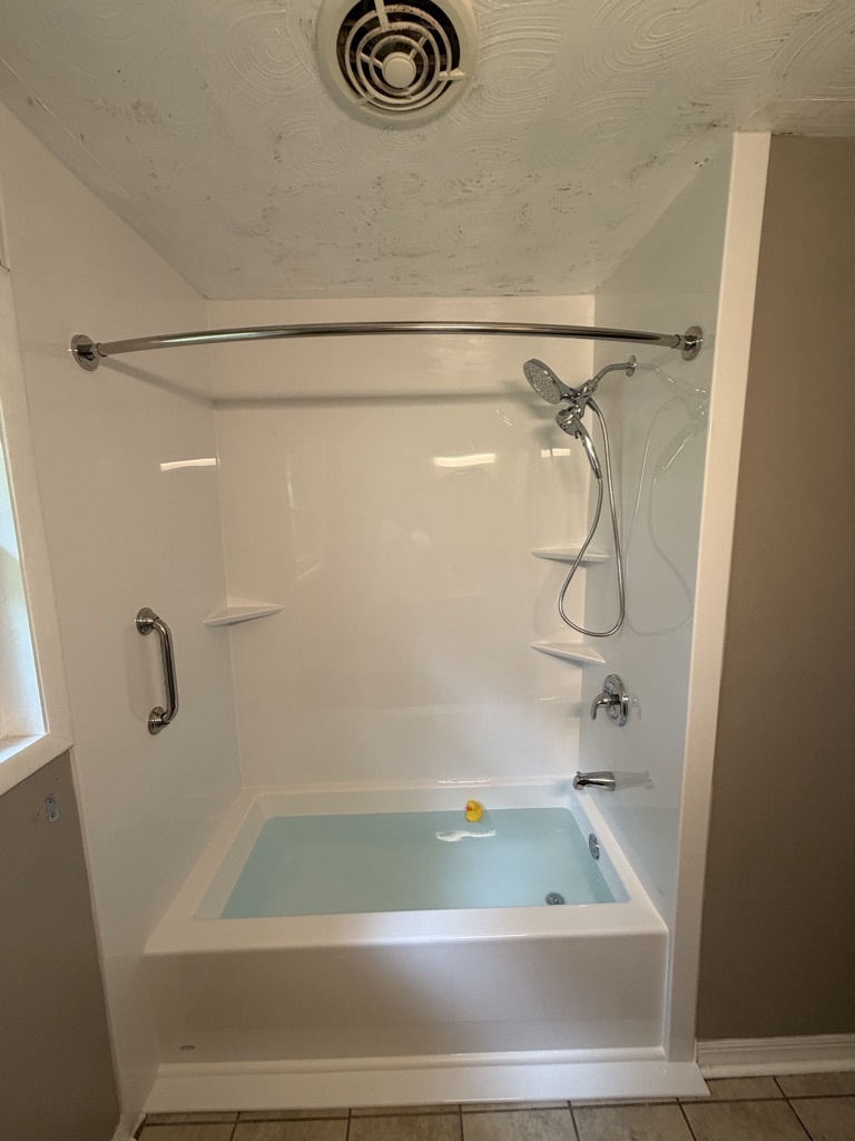 1625 Woodmont Street Southwest , Hartselle, AL, US