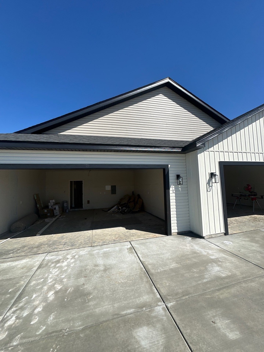 585 Idaho Avenue , Sugar City, ID, US