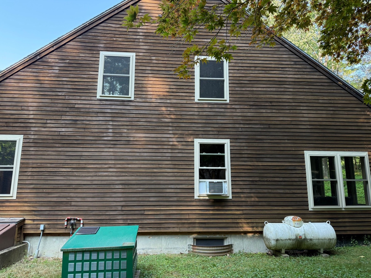 40 New Road , Newmarket, NH, US