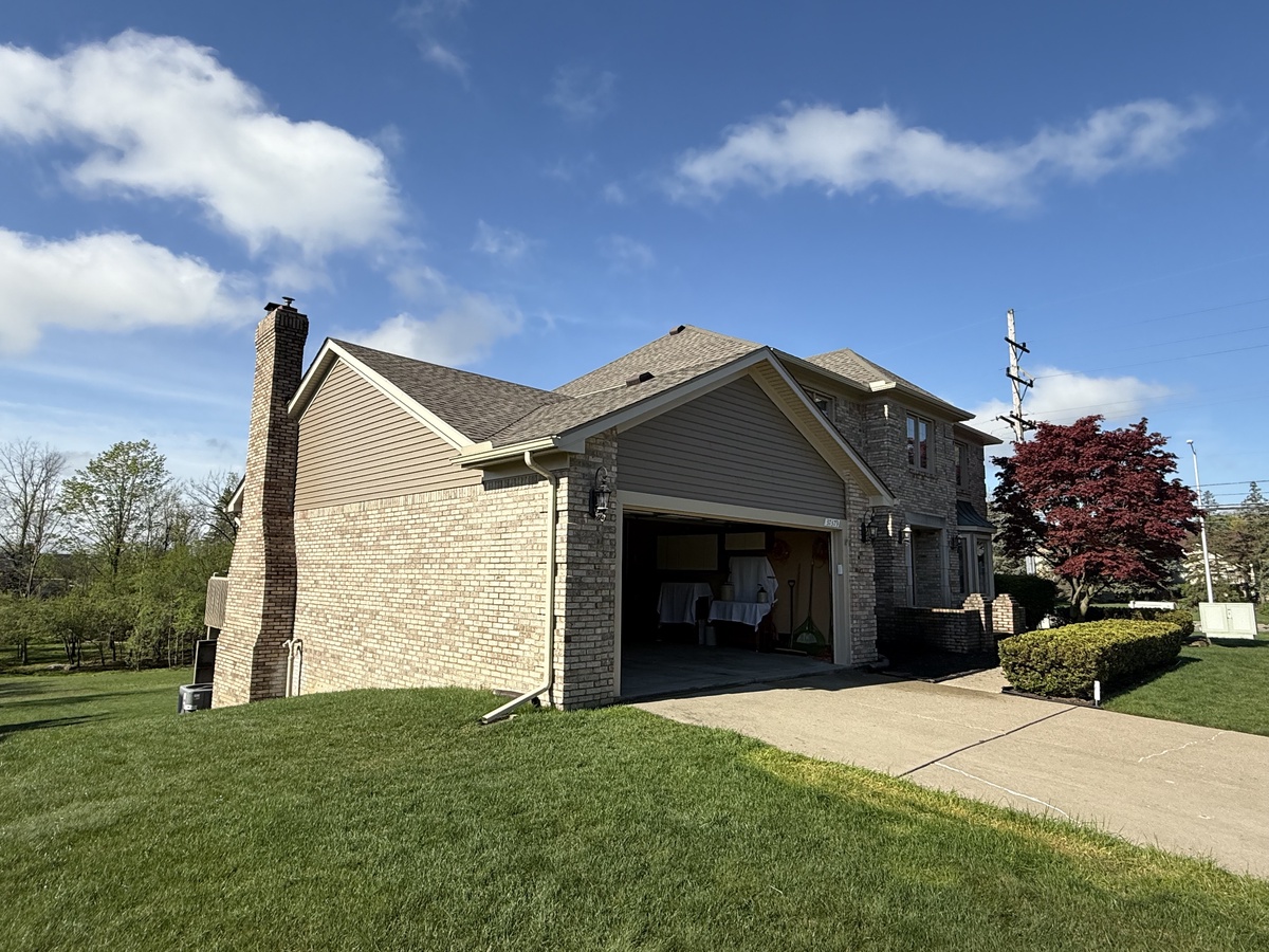 37379 Saint Martins Street , Livonia, MI, US