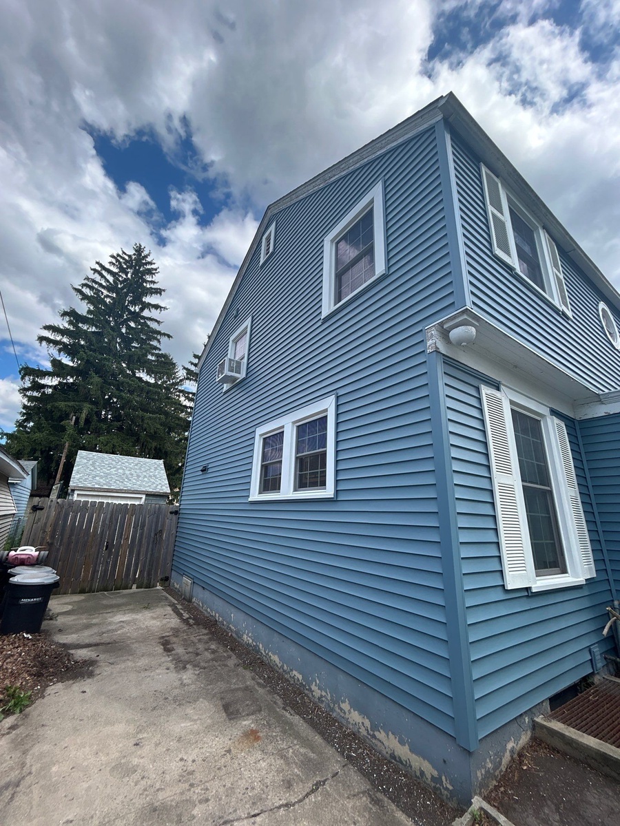 610 Sexton Street , Aurora, IL, US