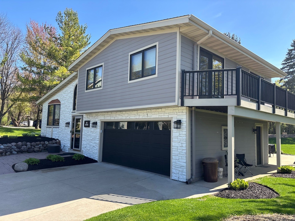 Kathy R. S76W12515 Canterbury Court, Muskego, WI