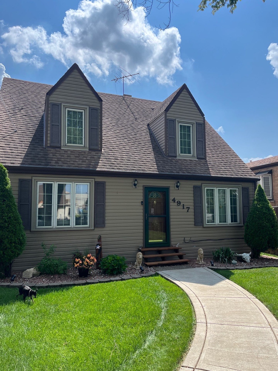 4917 South Luna Avenue , Chicago, IL, US