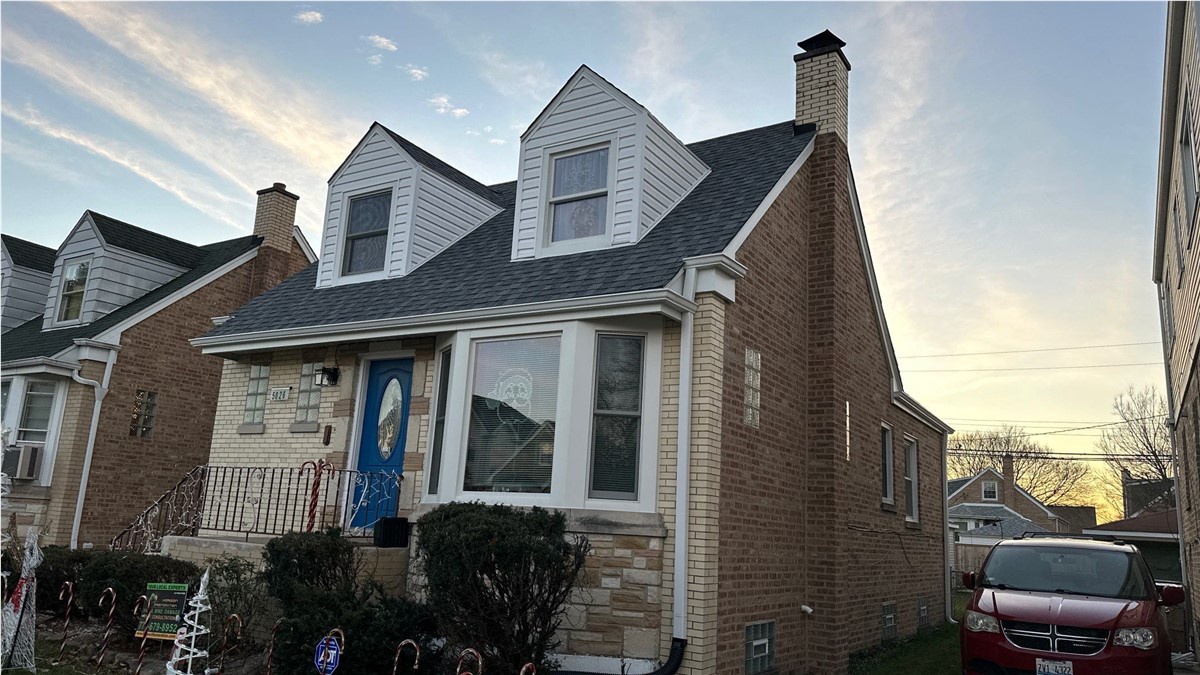 5026 North Mobile Avenue , Chicago, IL, US