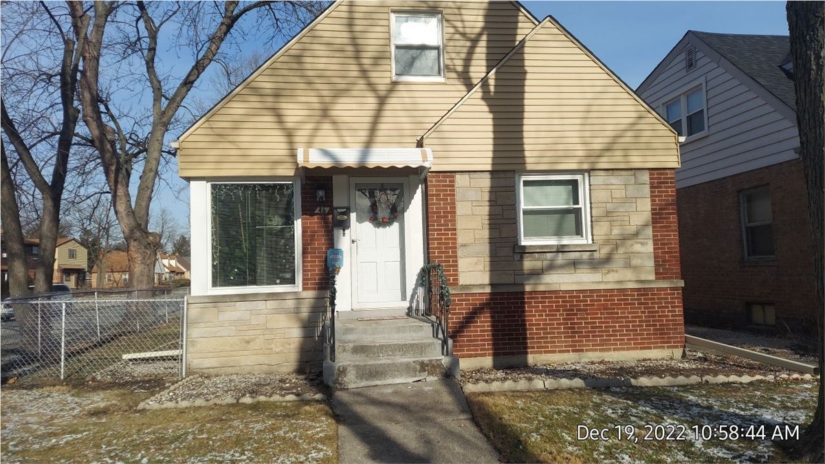 46 166th Place , Calumet City, IL, US