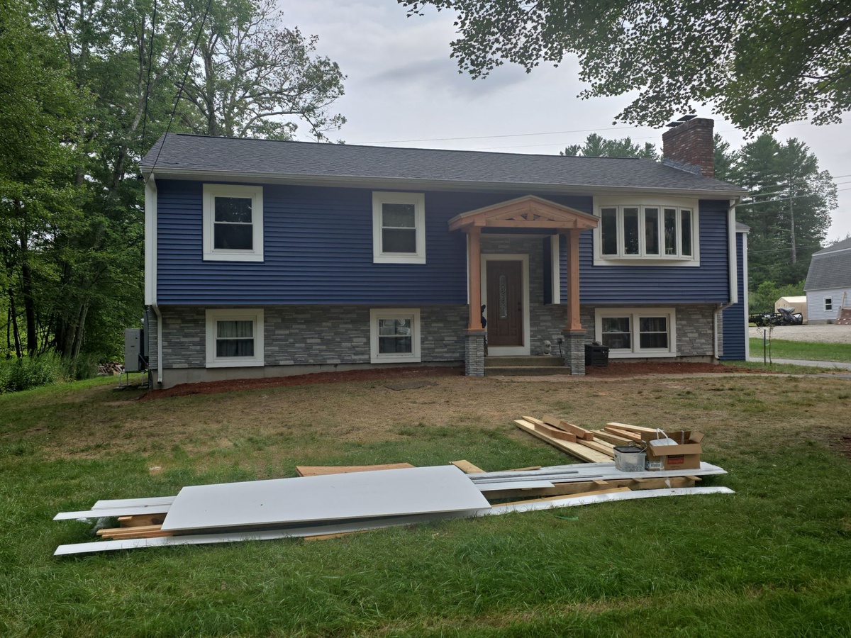 73 Nesenkeag Dr , Litchfield, NH, US
