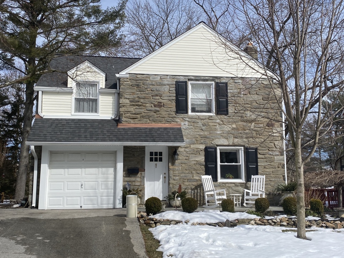 228 Lee Circle , Bryn Mawr, PA, US