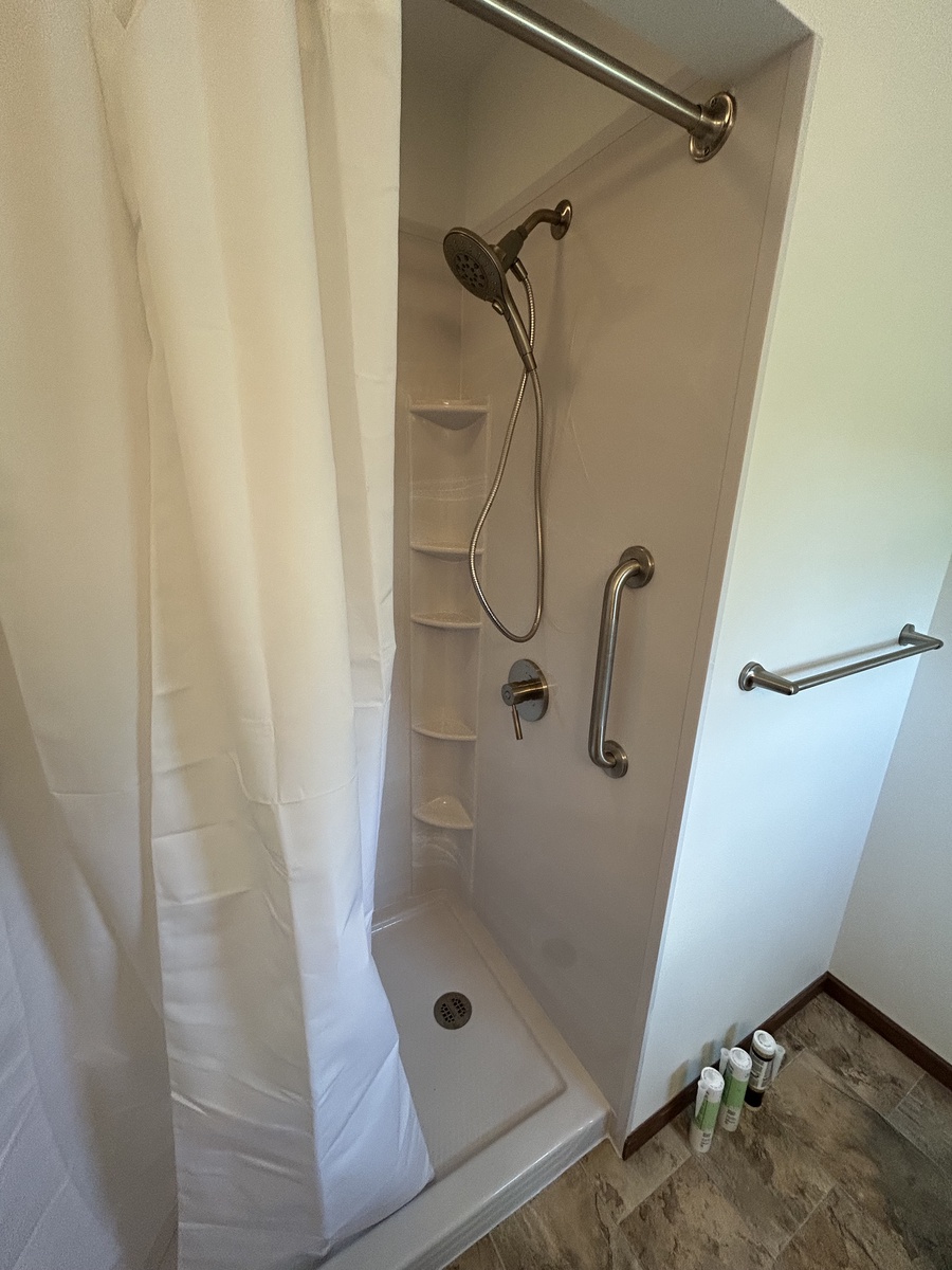1527 Foxfire Court , Waupaca, WI, US